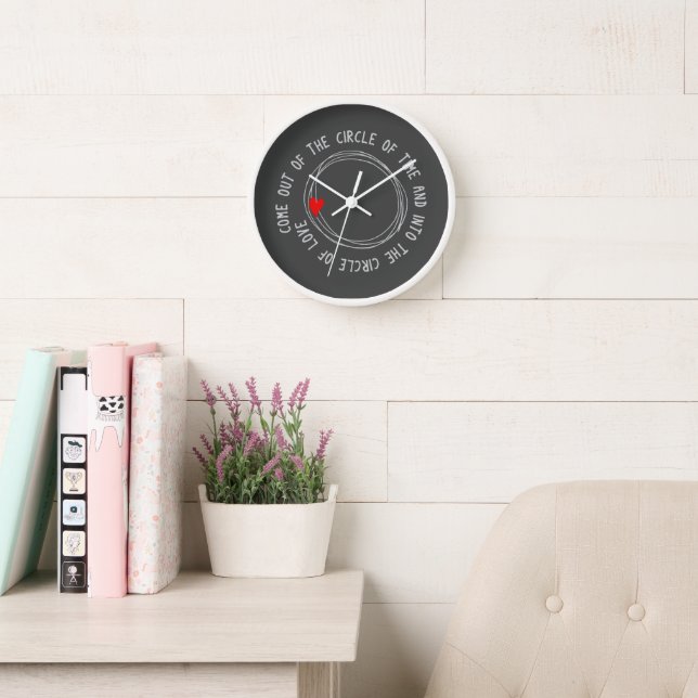 Ein schöner Text in den Kreis der Liebe Uhr (Lesesaal)