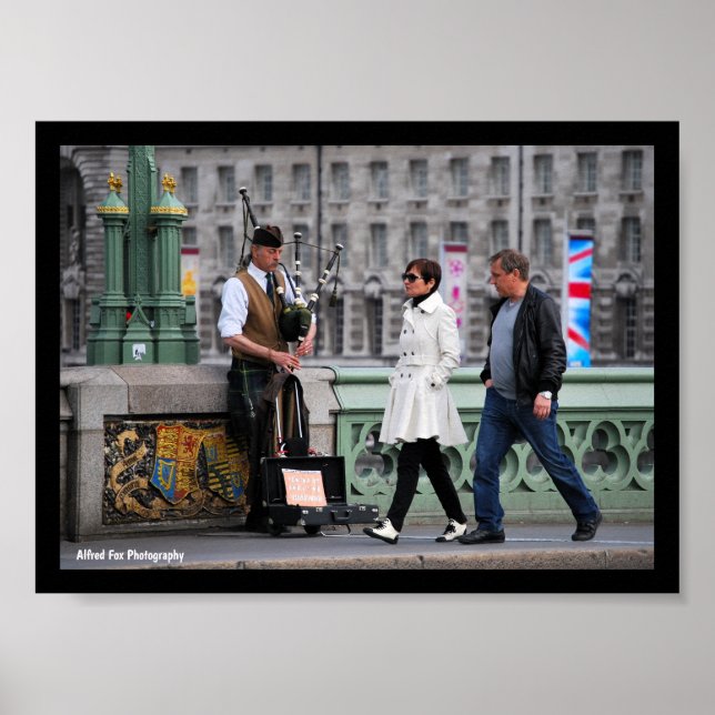 Ein schottischer Willkommen in London Poster (Vorne)