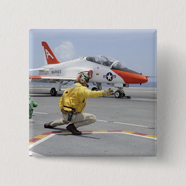 Ein Schütze an Bord des Flugzeugträgers Button (Vorderseite)