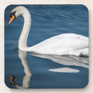 Ein Schwan und seine Reflexionsharten Getränkeuntersetzer