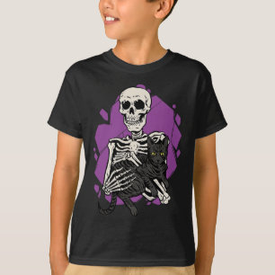 Ein schwarzer Katzennebel zu Halloween-Kostümskull T-Shirt