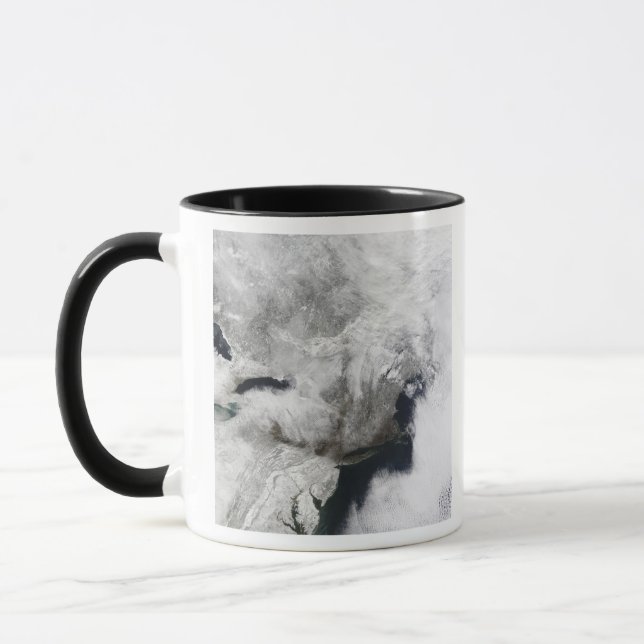 Ein schwerer Wintersturm Tasse (Links)