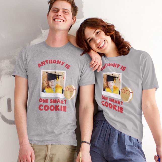 Ein Smart Cookie Foto Personalisierter Abschluss T-Shirt (Von Creator hochgeladen)