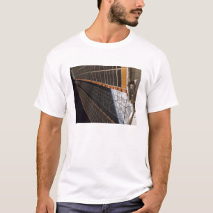 Ein Solargenerator T-Shirt