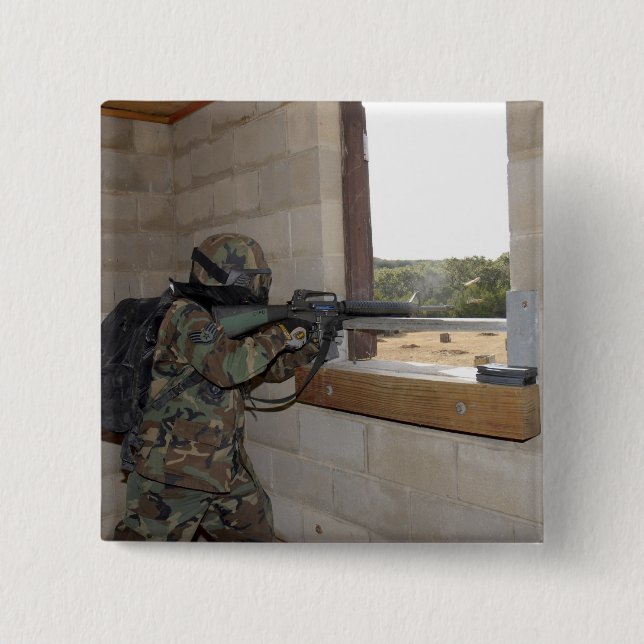 Ein Soldat agiert als Oppositionstruppe Button (Vorderseite)