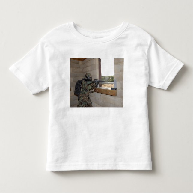 Ein Soldat agiert als Oppositionstruppe Kleinkind T-shirt (Vorderseite)