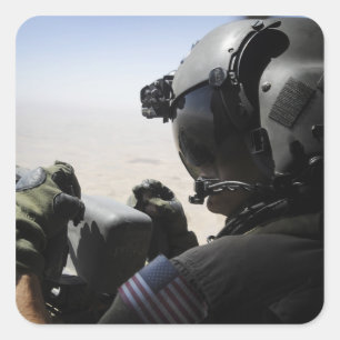 Ein Soldat bietet Sicherheit Quadratischer Aufkleber