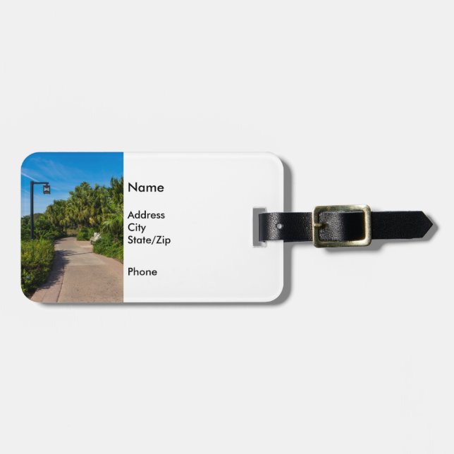 Ein Spaziergang durch das Resort Gepäckanhänger (Vorderseite horizontal)