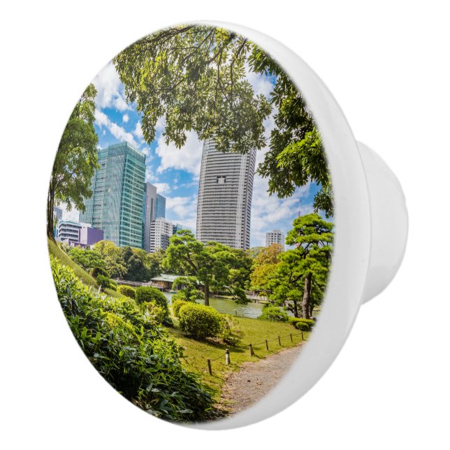 Ein Spaziergang durch die Hama Rikyu Gärten, Tokio Keramikknauf (Rechts)