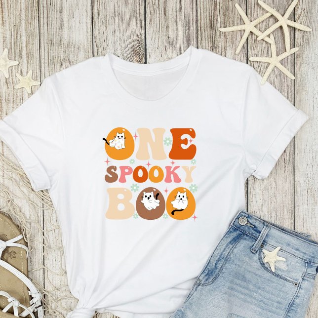 Ein Spooky Boo Groovy Halloween Cat Ghost T-Shirt (Von Creator hochgeladen)