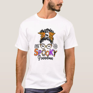 Ein Spooky Oma Skull Messy Bun Leopard Hallowy T-Shirt