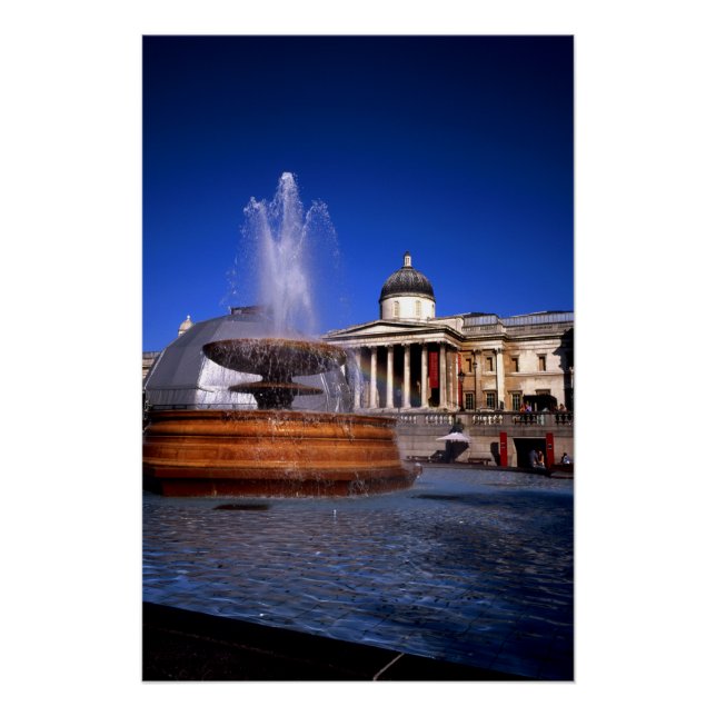 Ein Springbrunnen Trafalgar Square London Poster (Vorderseite)