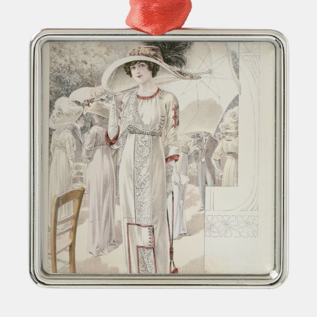 Ein Stadtkleid, von 'Les Grandes Modusde Paris Silbernes Ornament (Vorne)