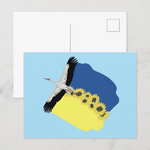 Ein Storch trägt eine ukrainische Flagge Postkarte