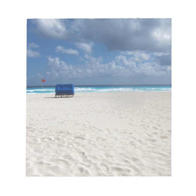 Ein Strandstuhl steht zur Verfügung Notizblock (Vorderseite)
