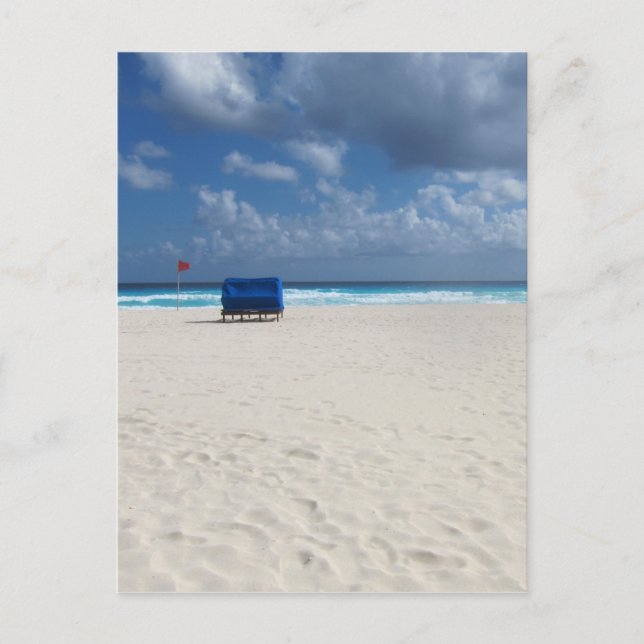 Ein Strandstuhl steht zur Verfügung Postkarte (Vorderseite)