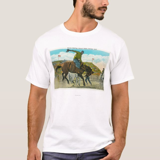 Ein sträubendes wildes Pferd am jährlichen T-Shirt (Vorderseite)