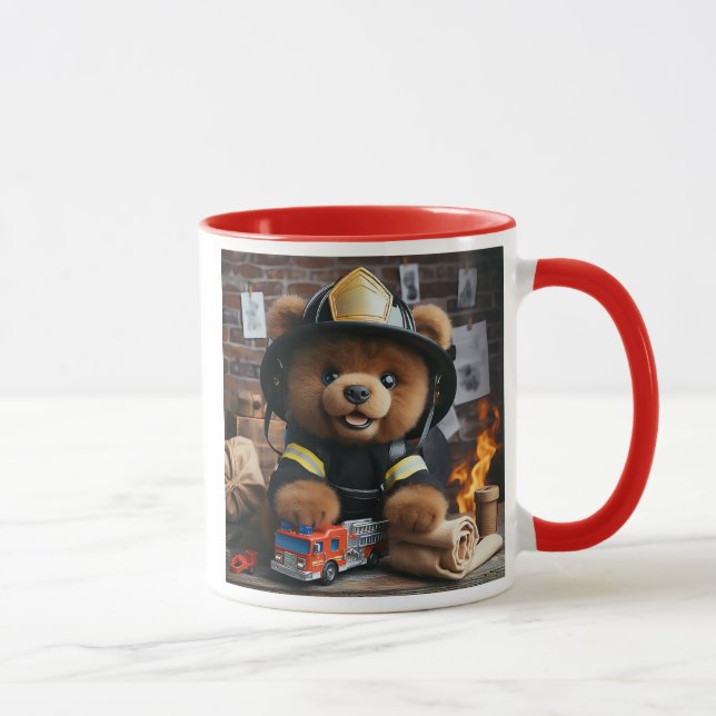 Ein süßer Teddybär, der als Feuerwehrmann verkleid Tasse (Rechts)