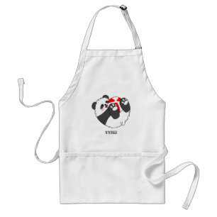 Ein süßes Baby-Panda spielt mit einem Ball Schürze