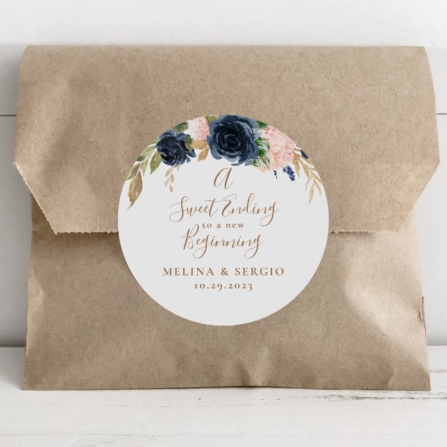 Ein süßes Ende für eine neue Hochzeit Runder Aufkleber (Von Creator hochgeladen)