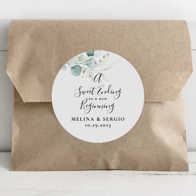 Ein süßes Ende zu einem neuen Hochzeitsgoldene Cla Runder Aufkleber (Von Creator hochgeladen)