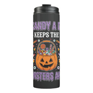 Ein Süßigkeiten-pro-Tag-Halloween-T-Shirt-Design Thermosbecher