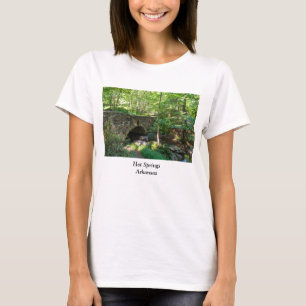 Ein T - Shirt der Waldwegbrücke