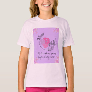 Ein T-Shirt mit schönem Blumendesign