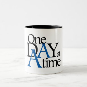 ein Tag auf einmal Zweifarbige Tasse