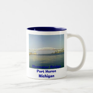 Ein Tag in dem See, Bluewater Brücken-Hafen Zweifarbige Tasse
