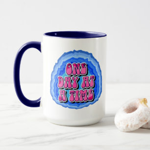Ein Tag nach dem anderen Geode 12 Step OM Erholung Tasse