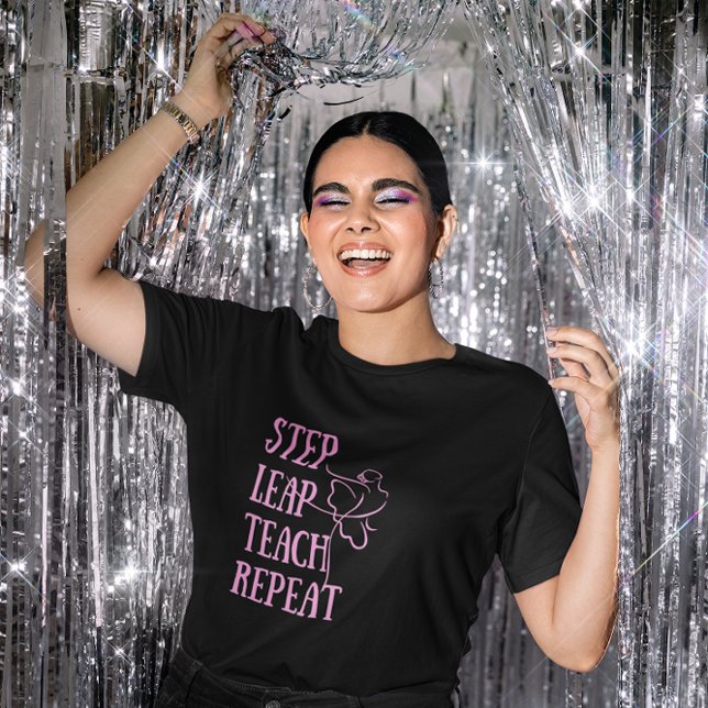 Ein Tanzlehrer-Shirt T-Shirt (Von Creator hochgeladen)