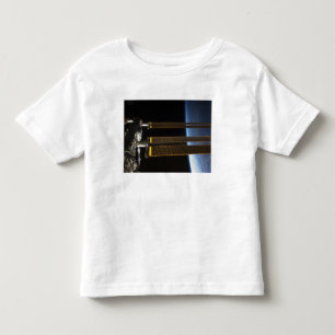 Ein Teil der internationalen Weltraumstation 2 Kleinkind T-shirt