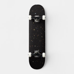 Ein Teil des Himmels mit über 45.000 Galaxien ist Skateboard