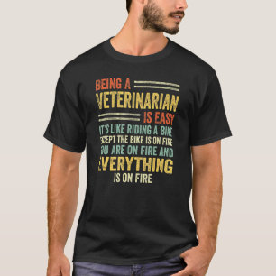 Ein Tierarzt zu sein ist einfach, wie ein Bike zu T-Shirt