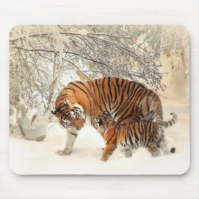 Ein Tiger und eine Trübe im schneebedeckten Mousep Mousepad (Vorne)