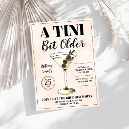 Ein Tini-Bit Ältere moderne Martini-Cocktail Gebur Einladung