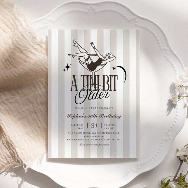 Ein Tini Bit Older Espresso Girl in Martini Geburt Einladung (Von Creator hochgeladen)