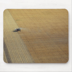 Ein Traktorernten Mousepad
