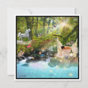 Ein trauriger, bröckelnder Angel im Fantasy-Garten