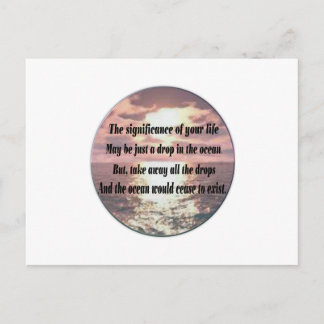 Ein Tropfen im Ozean Postkarte