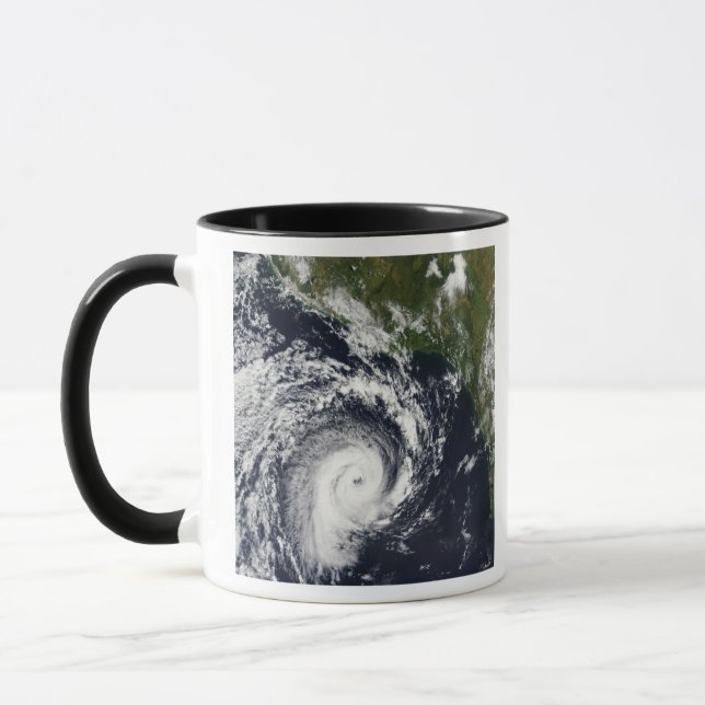 Ein tropischer Wirbelsturm Tasse (Links)