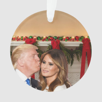 Ein Trump-Weihnachten: Donald und Melania Ornament