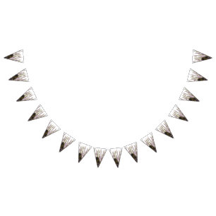 Ein unberührter See inmitten schneebedeckter Berge Wimpelkette