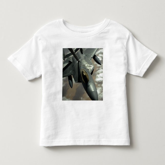Ein US Air Force F-22 Raptor wird von einem KC- Kleinkind T-shirt (Vorderseite)
