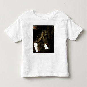 Ein US-Luftwaffe pararescueman fängt seinen Abfal Kleinkind T-shirt