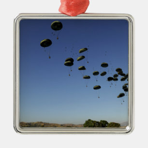 Ein US-LuftwaffeC-17 Globemaster III 2 Silbernes Ornament