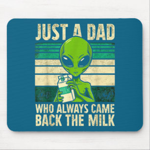 Ein Vater, der mit der Milch zurückkam, Alien-Ufo Mousepad