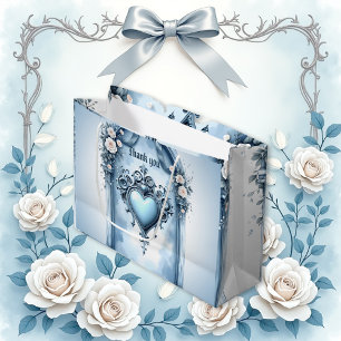 Ein verzierter, hellblauer Bogen mit Blumenakzente Große Geschenktüte
