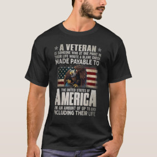Ein Veteran ist jemand, der an einem Punkt in sein T-Shirt